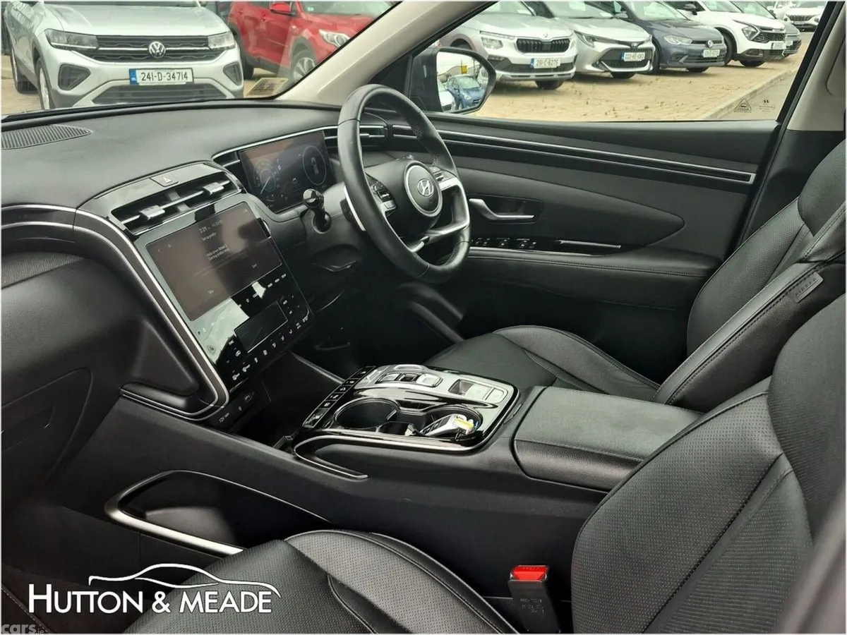 Hyundai Tucson SUV, Petrol Hybrid, 2023, Green