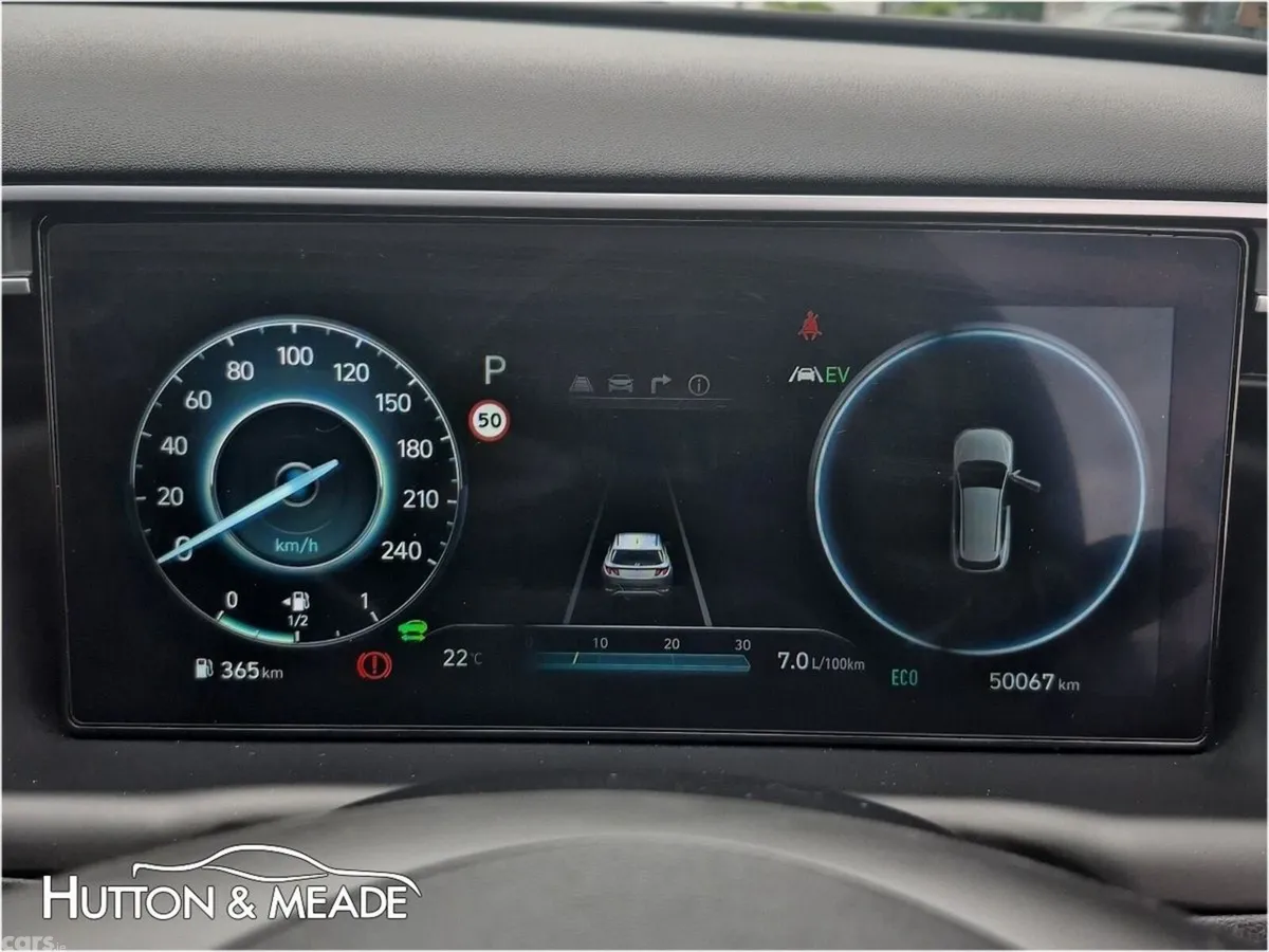 Hyundai Tucson SUV, Petrol Hybrid, 2023, Green
