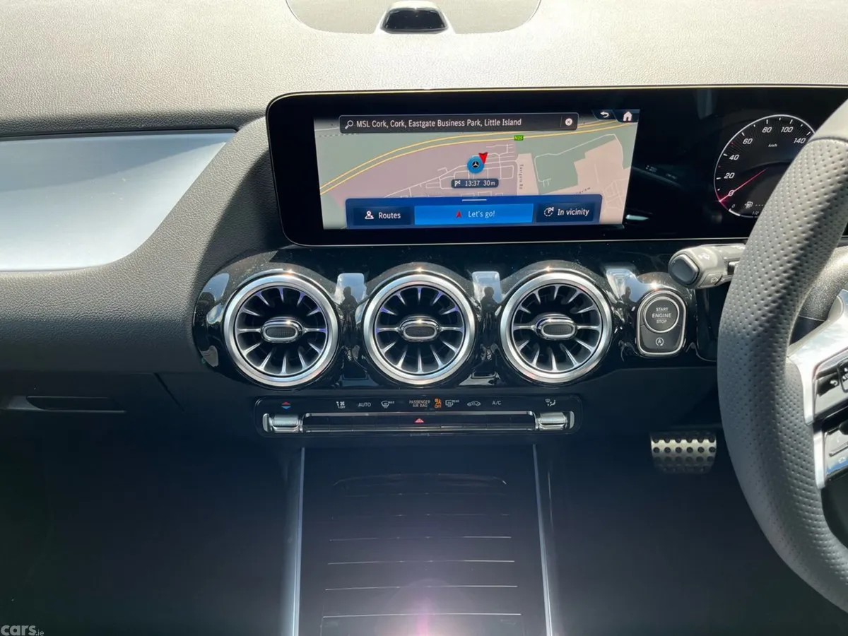 Mercedes-Benz GLA SUV, Diesel, 2026, Grey