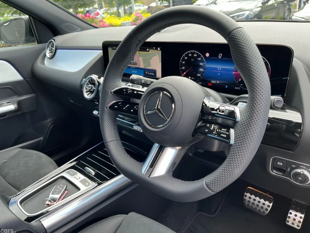 Mercedes-Benz GLA SUV, Diesel, 2026, Grey