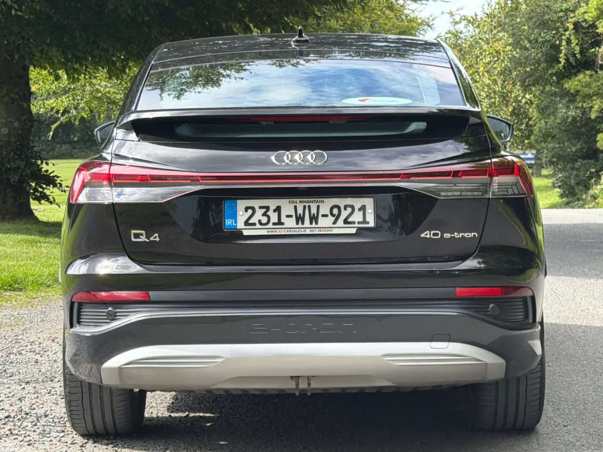 Audi e-tron Hatchback, Electric, 2023, Black
