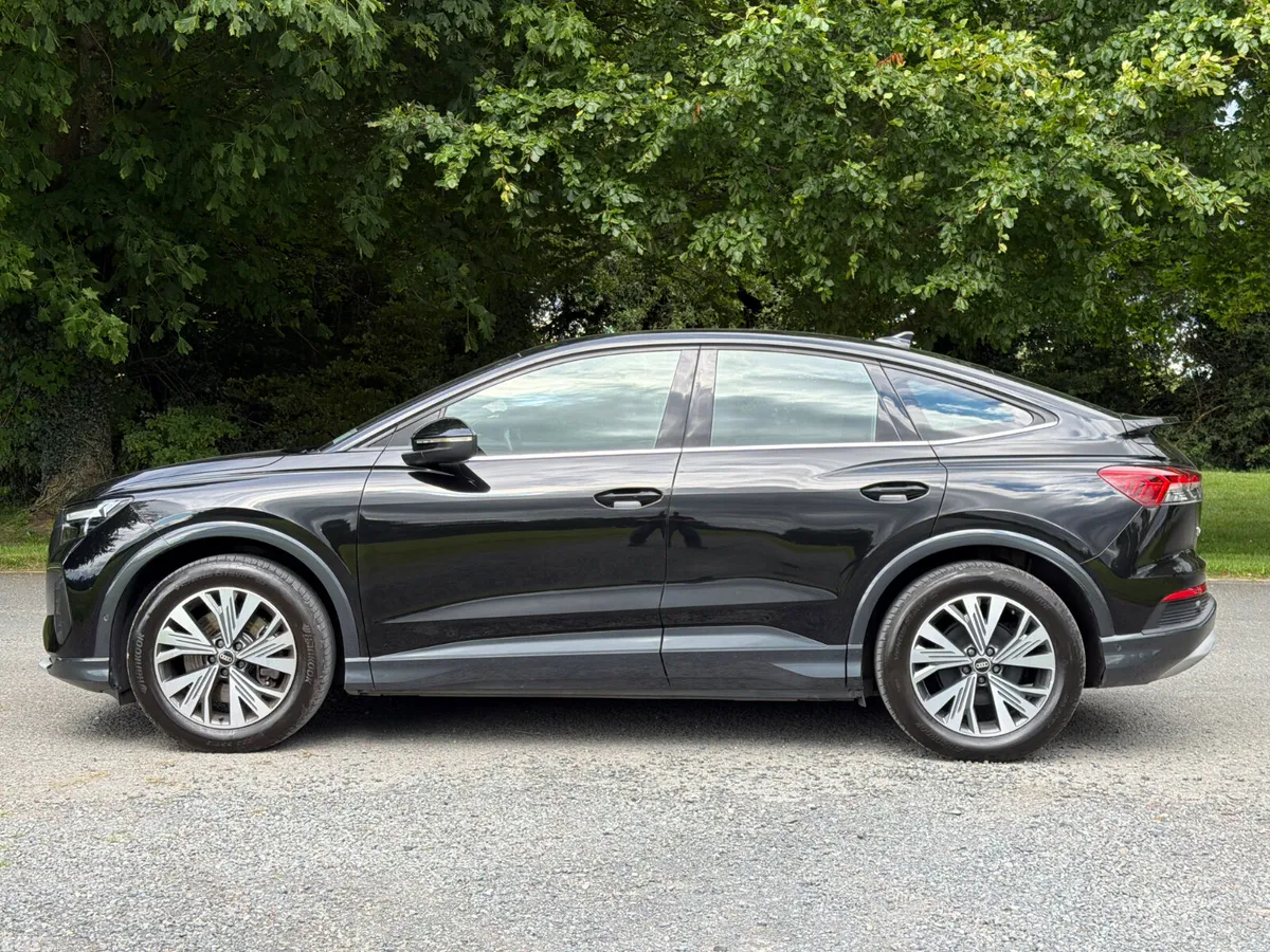 Audi e-tron Hatchback, Electric, 2023, Black