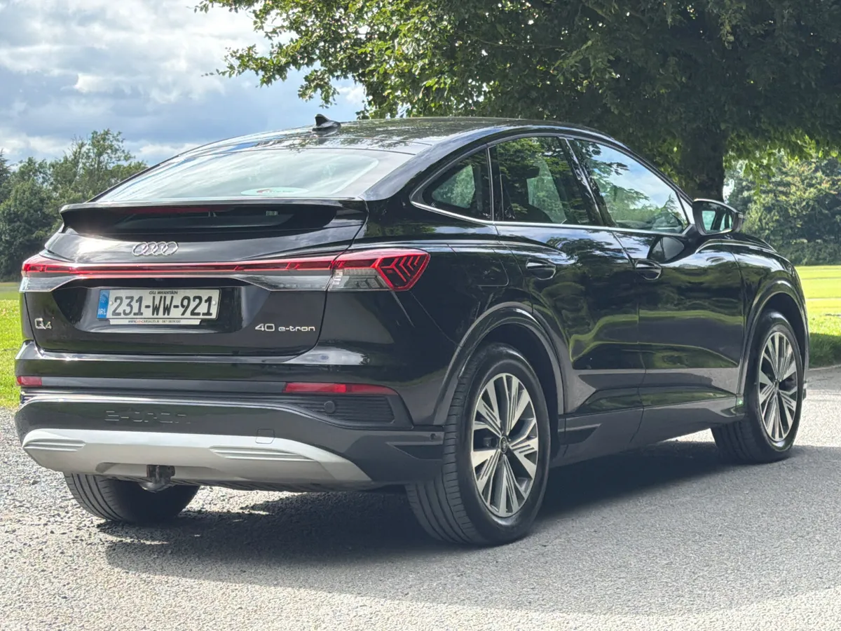 Audi e-tron Hatchback, Electric, 2023, Black
