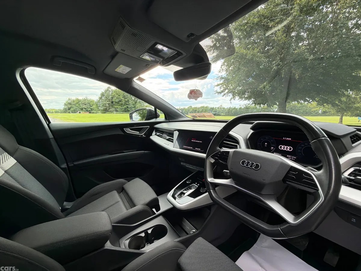 Audi e-tron Hatchback, Electric, 2023, Black