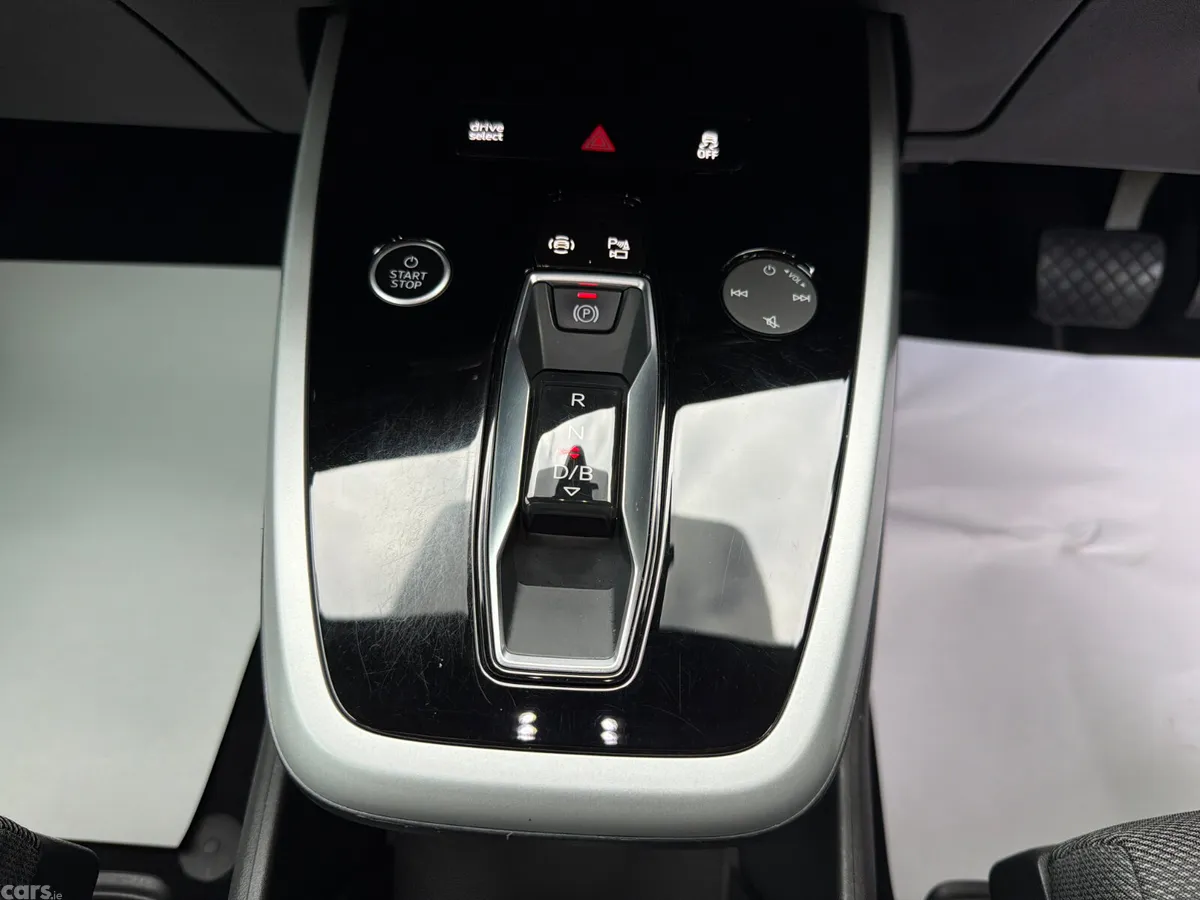 Audi e-tron Hatchback, Electric, 2023, Black