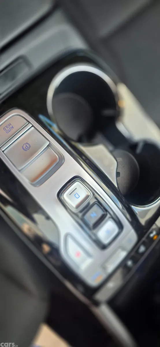 Hyundai Tucson SUV, Petrol Plug-in Hybrid, 2023, Silver