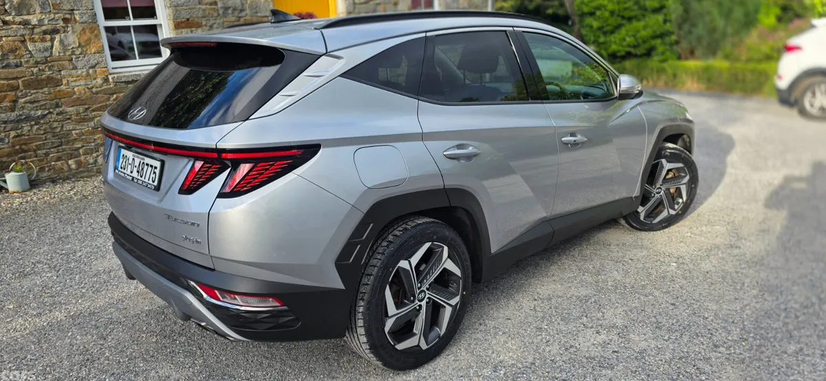 Hyundai Tucson SUV, Petrol Plug-in Hybrid, 2023, Silver