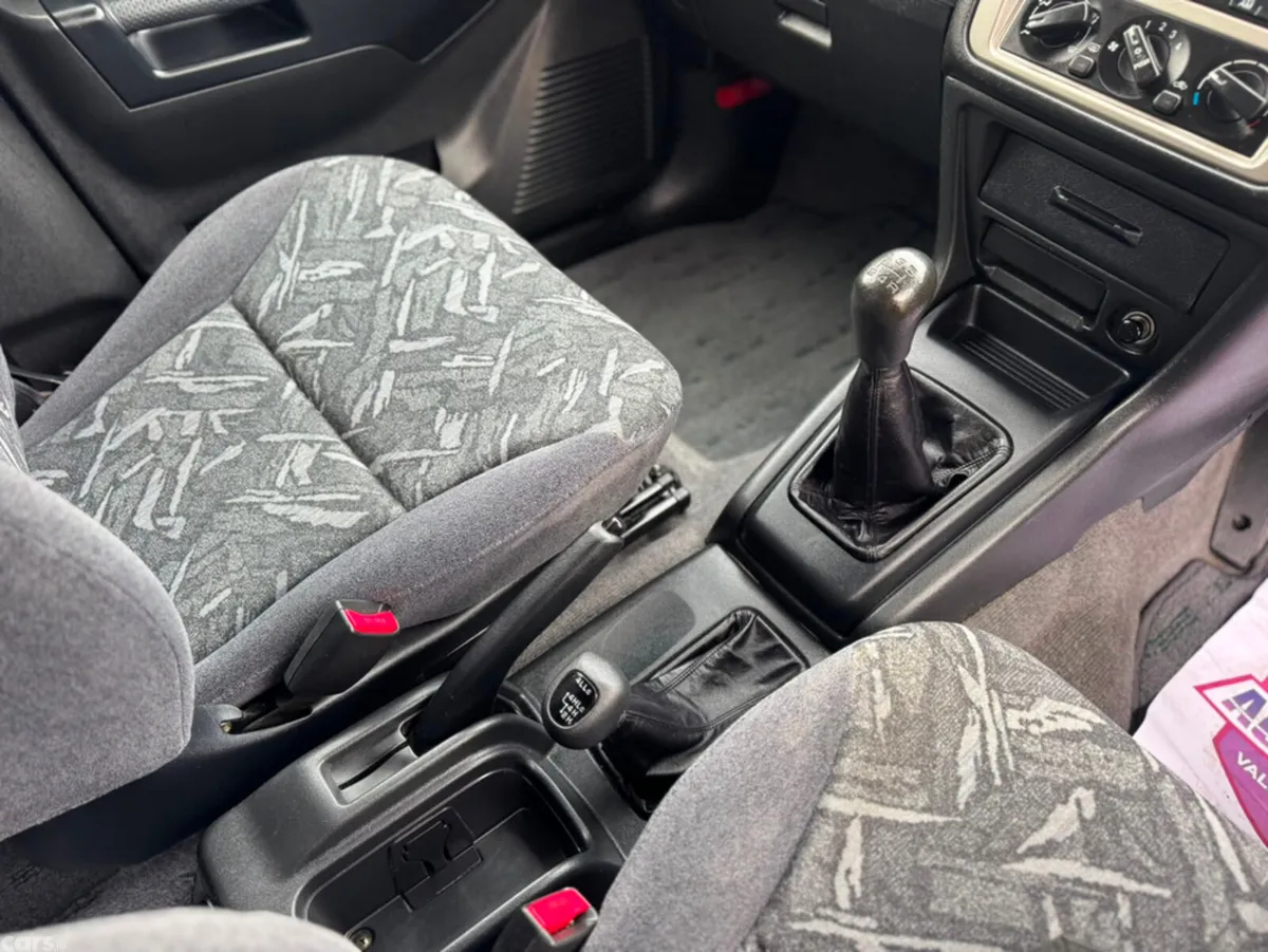 Mitsubishi Other SUV, Petrol, 1998, White