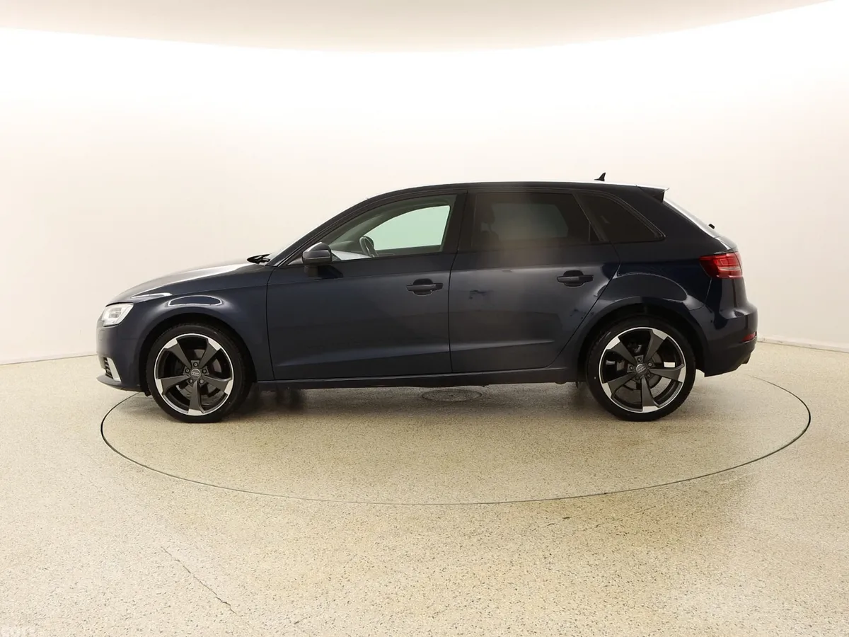 Audi A3 Hatchback, Diesel, 2017, Blue