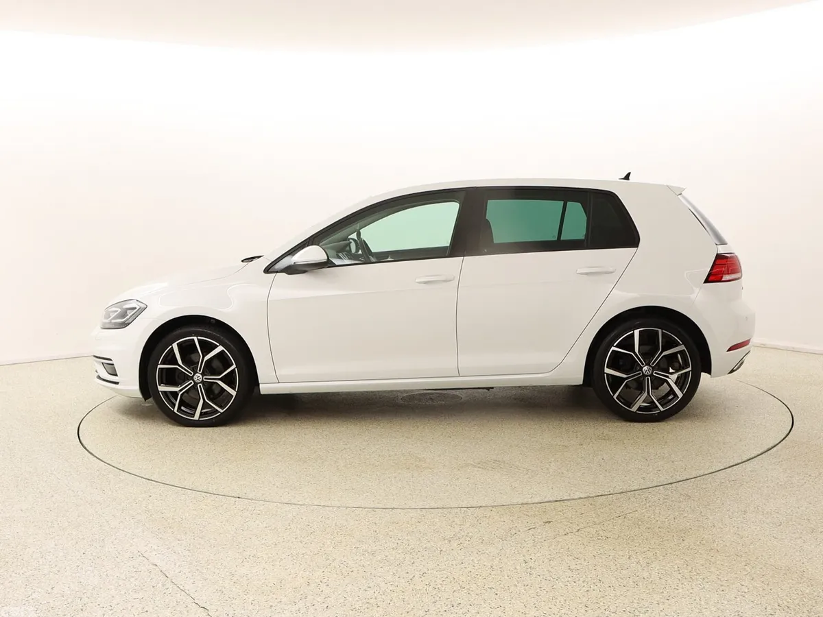 Volkswagen Golf Hatchback, Diesel, 2020, White