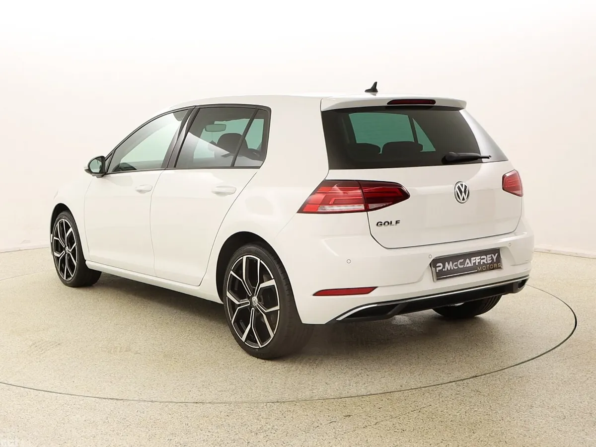 Volkswagen Golf Hatchback, Diesel, 2020, White