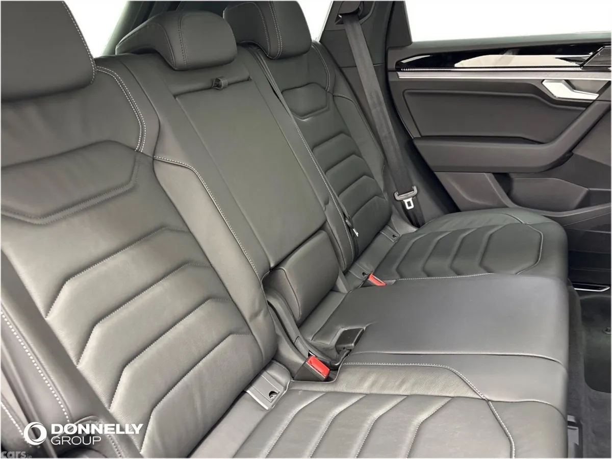 Volkswagen Touareg Estate, Diesel, 2026, Silver