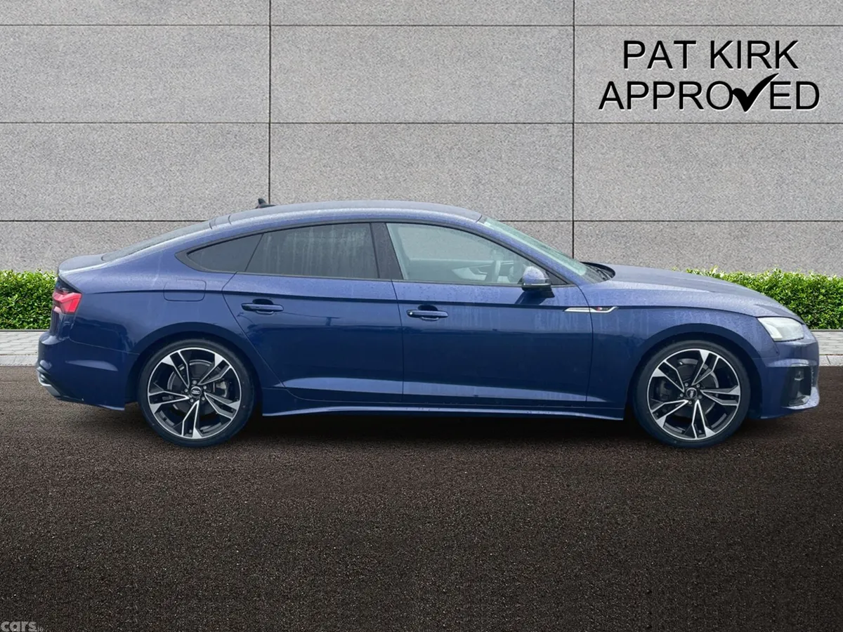 Audi A5 Hatchback, Diesel, 2023, Blue