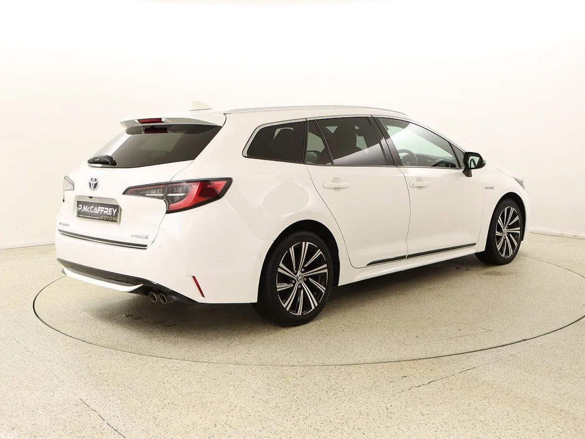 Toyota Corolla Estate, Petrol Hybrid, 2021, White
