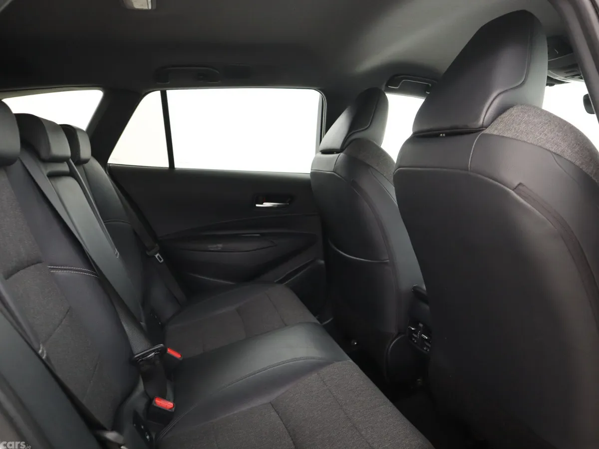 Toyota Corolla Estate, Petrol Hybrid, 2021, White