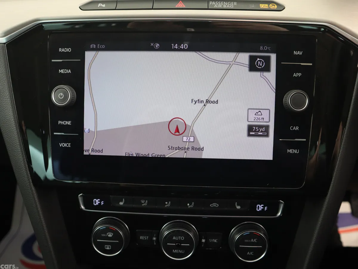 Volkswagen Passat Estate, Diesel, 2019, Grey