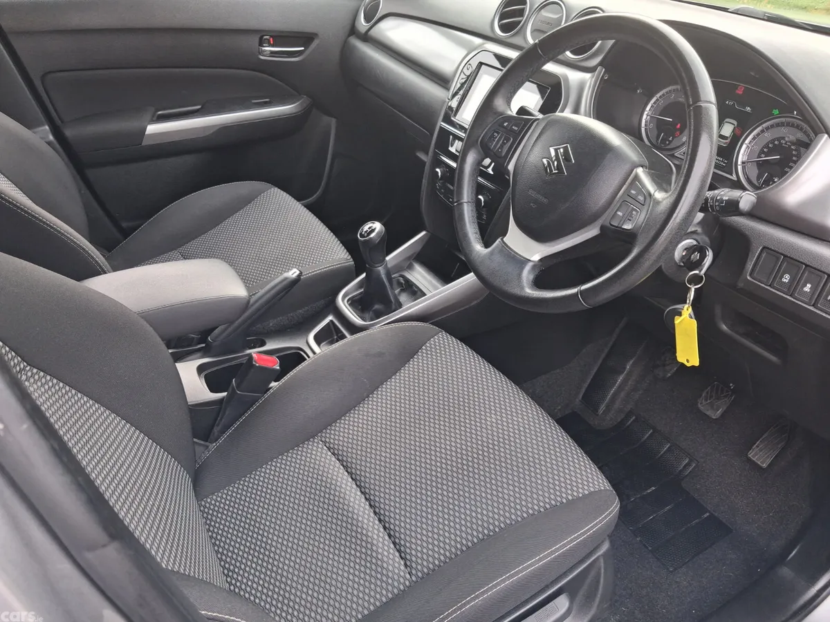 Suzuki Vitara SUV, Petrol, 2019, Grey