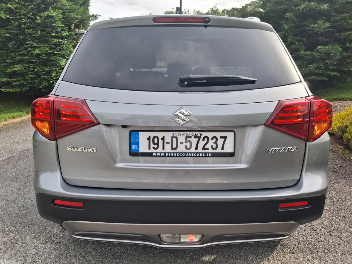 Suzuki Vitara SUV, Petrol, 2019, Grey
