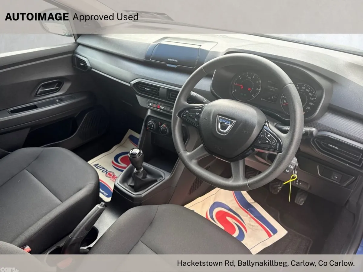 Dacia Sandero Hatchback, Petrol, 2021, Blue
