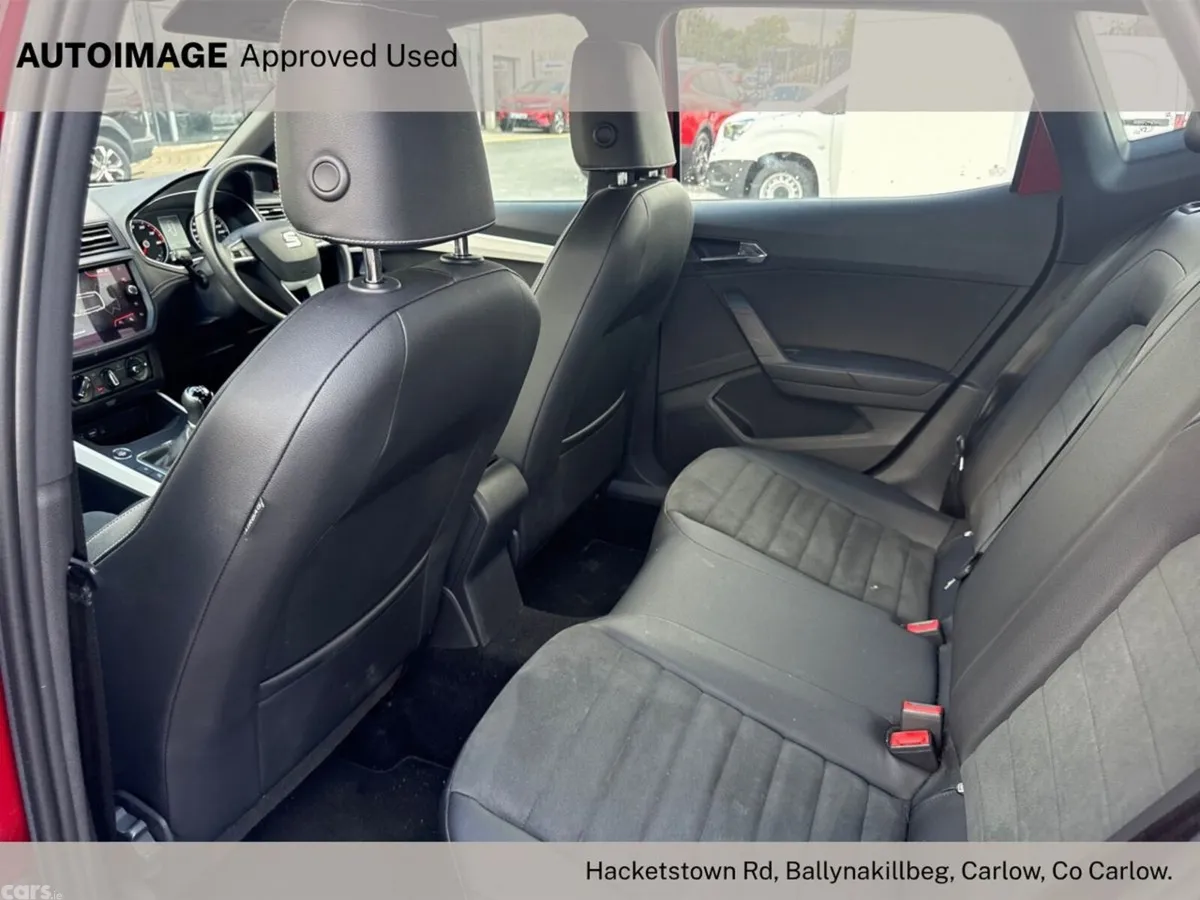 SEAT Arona SUV, Petrol, 2019, Red