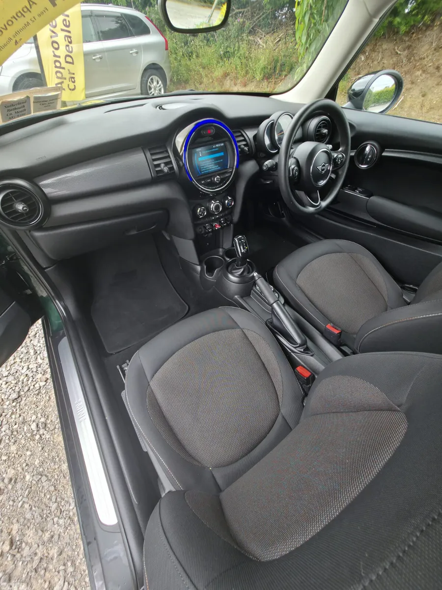 Mini Cooper Hatchback, Diesel, 2018, Green