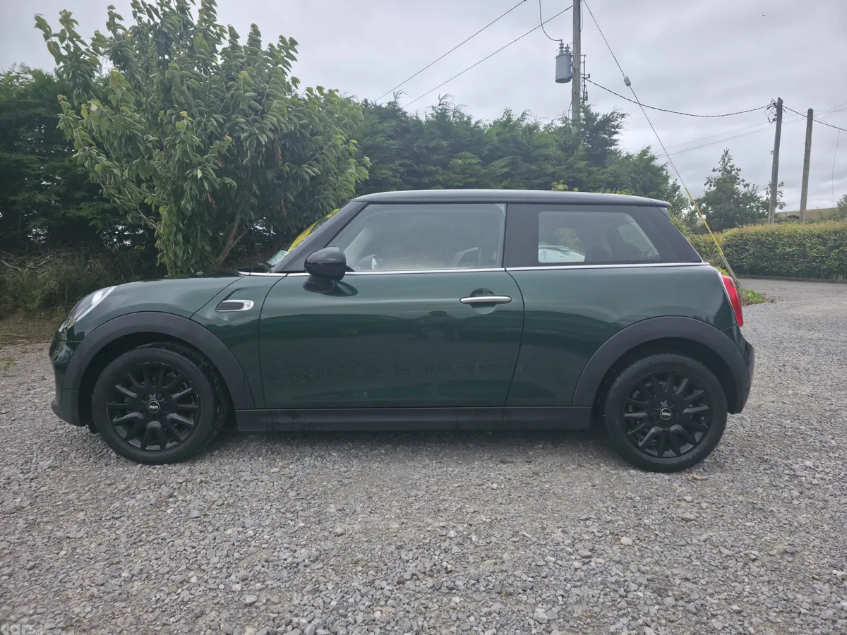Mini Cooper Hatchback, Diesel, 2018, Green