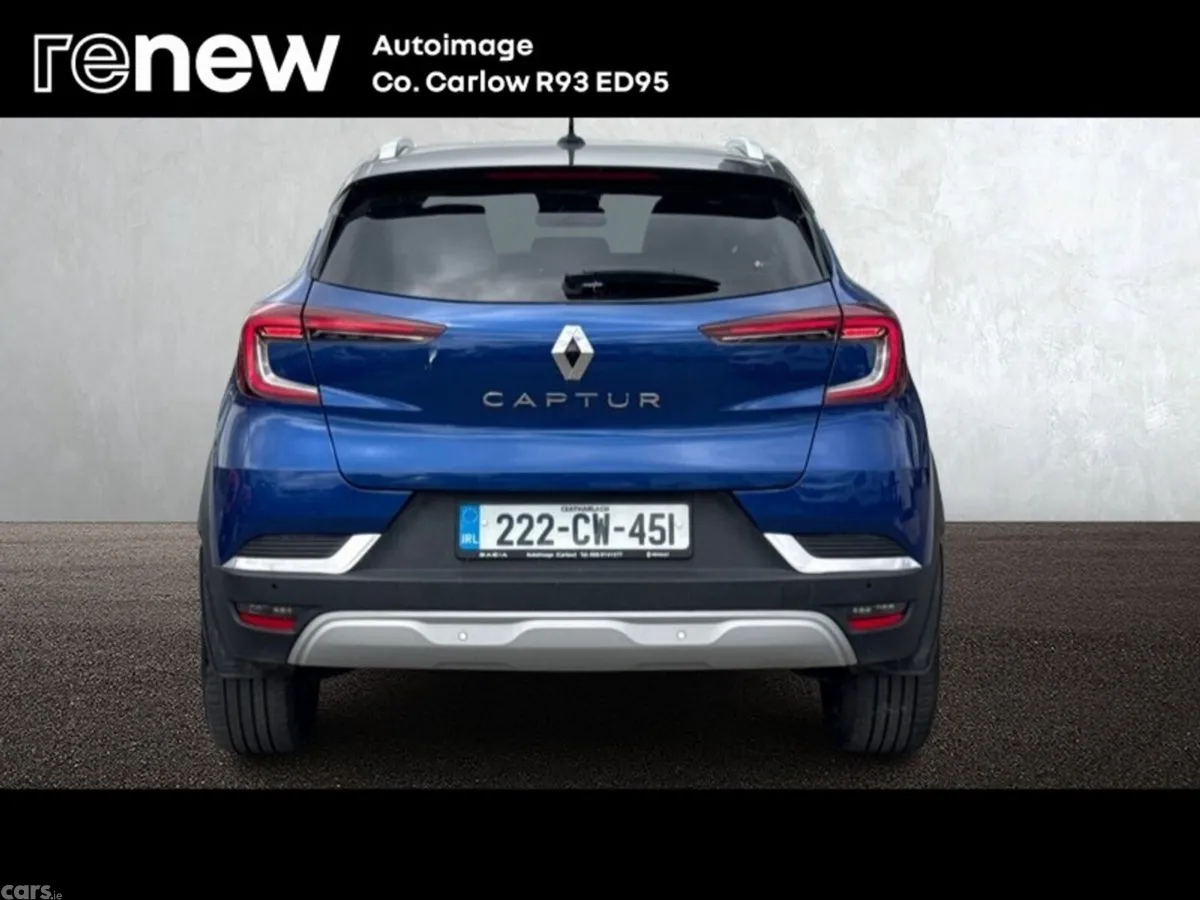 Renault Captur Hatchback, Petrol, 2022, Blue