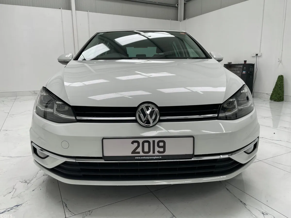 Volkswagen Golf Hatchback, Petrol, 2019, White