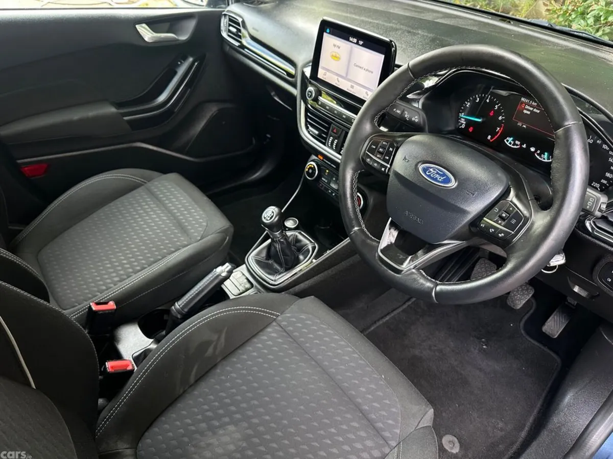 Ford Fiesta Hatchback, Petrol, 2019, Blue