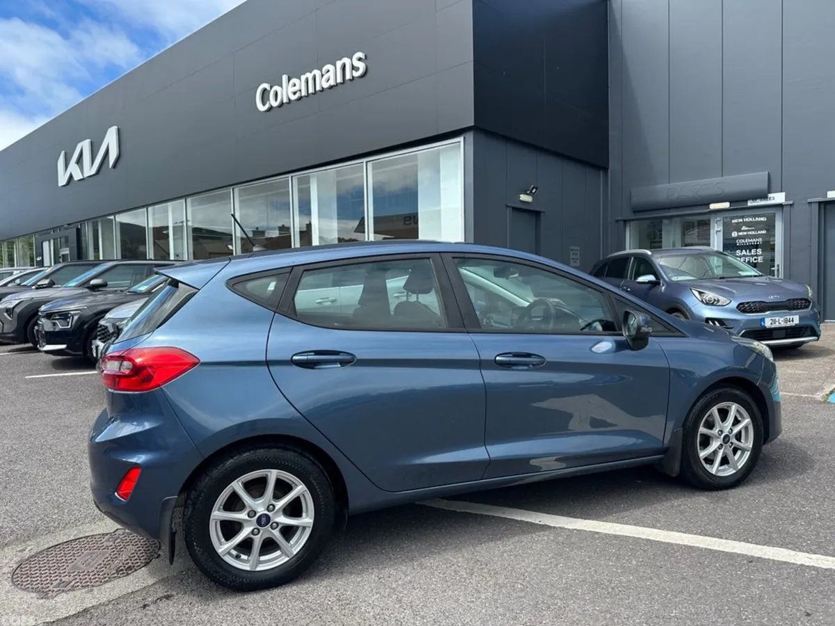 Ford Fiesta Hatchback, Petrol, 2019, Blue
