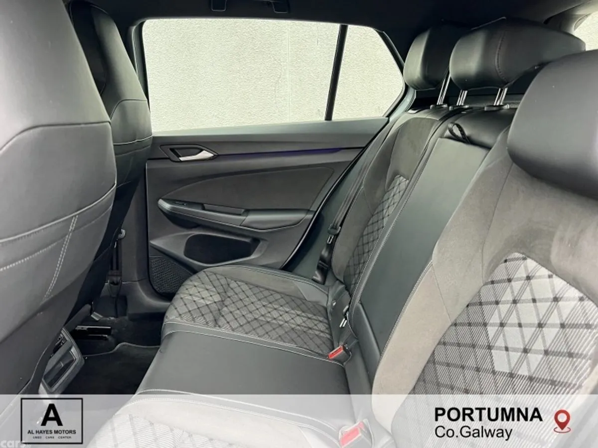 Volkswagen Golf Hatchback, Diesel, 2025, Silver