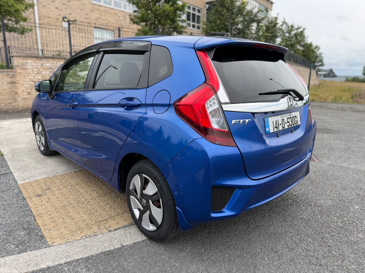 Honda Fit Hatchback, Petrol Hybrid, 2014, Blue