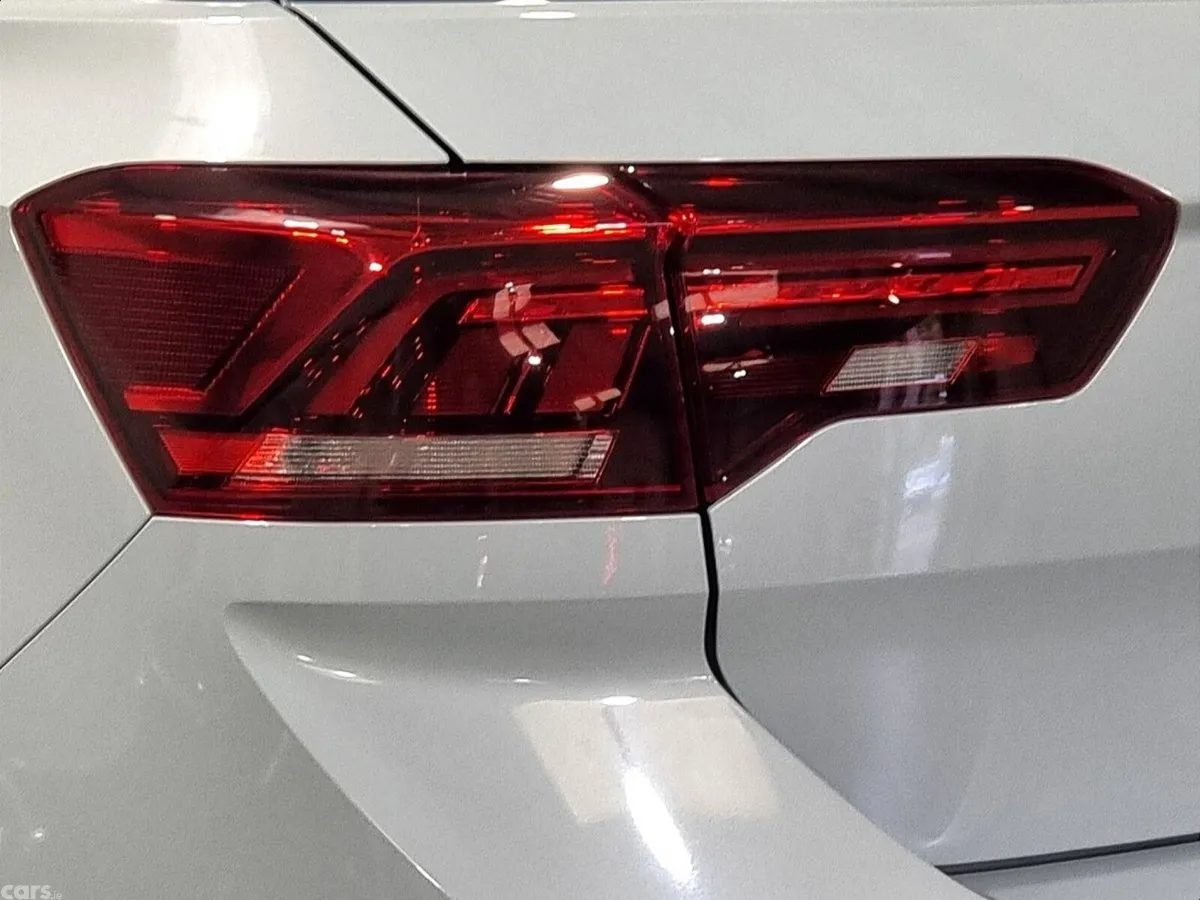 Volkswagen T-Roc SUV, Diesel, 2021, White