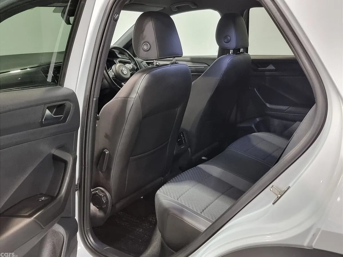 Volkswagen T-Roc SUV, Diesel, 2021, White
