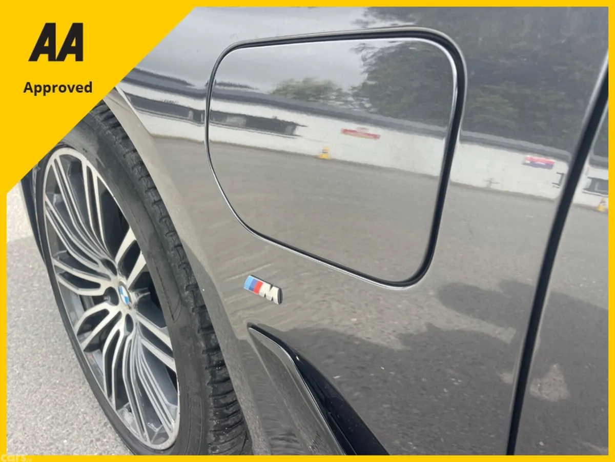 BMW 5-Series Saloon, Petrol Plug-in Hybrid, 2018, Grey