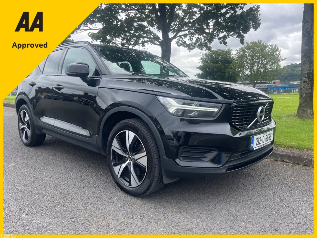 Volvo XC40 SUV, Petrol Plug-in Hybrid, 2021, Black