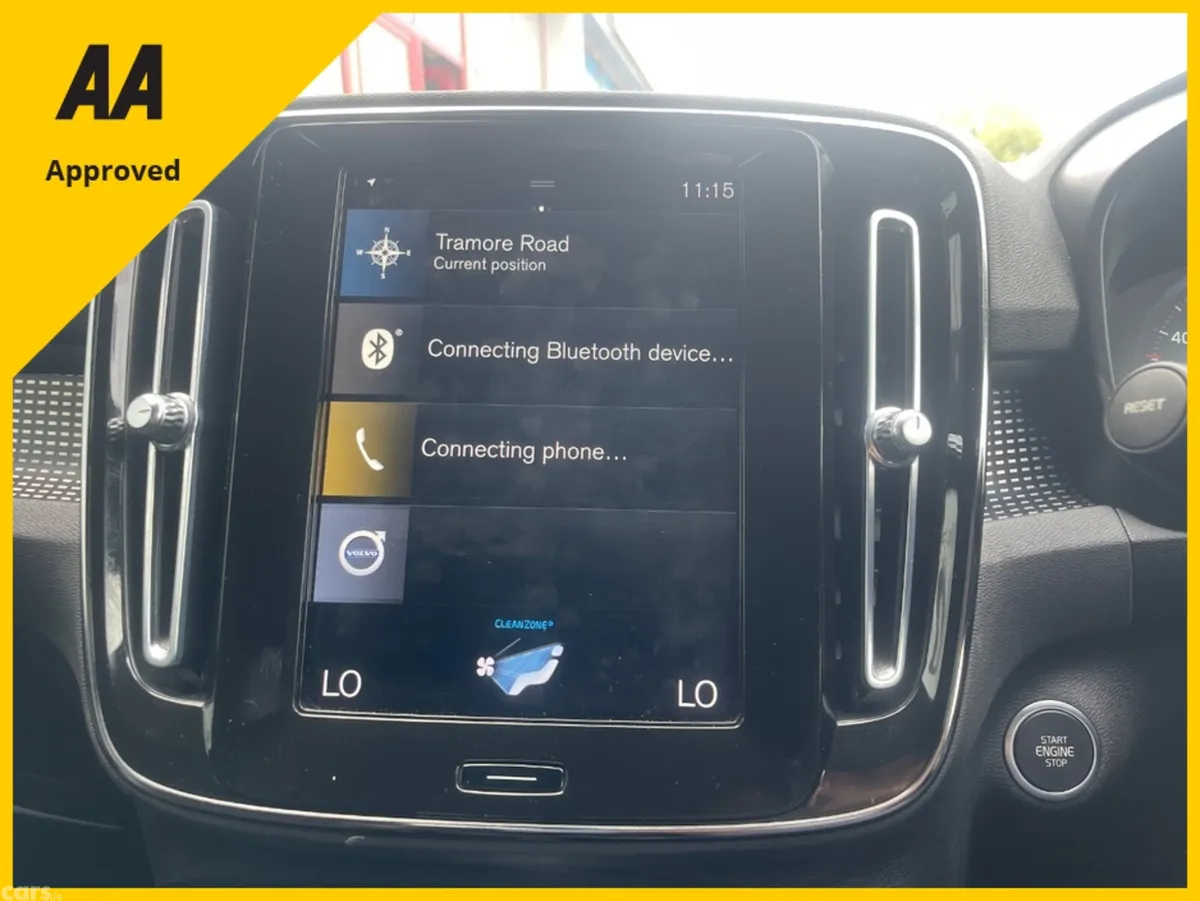 Volvo XC40 SUV, Petrol Plug-in Hybrid, 2021, Black