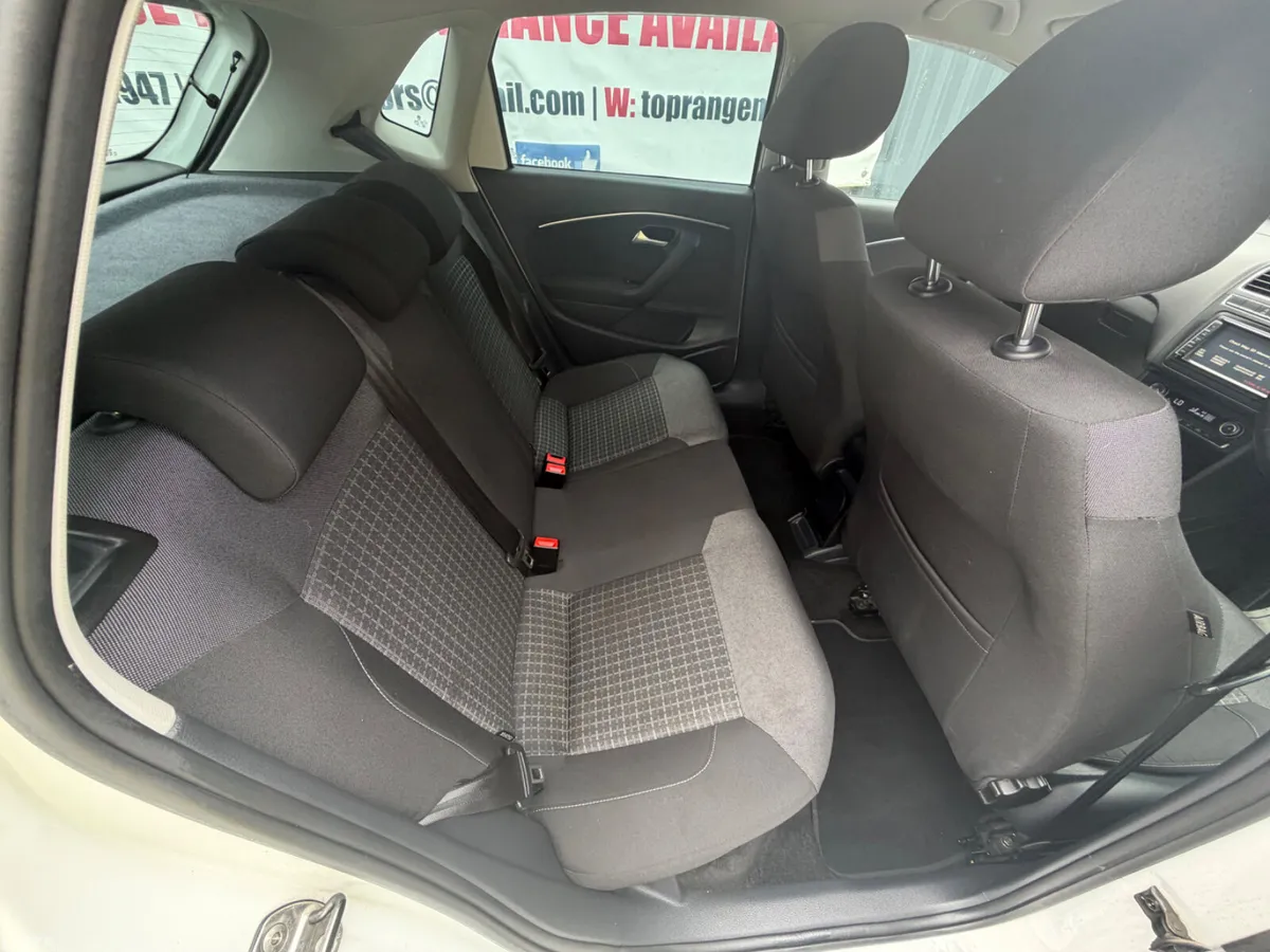 Volkswagen Polo Hatchback, Petrol, 2015, White