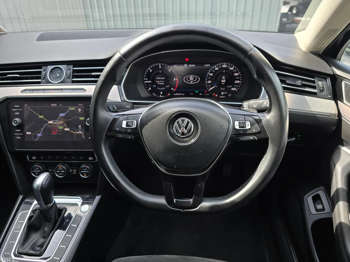 Volkswagen Passat Saloon, Diesel, 2018, Grey