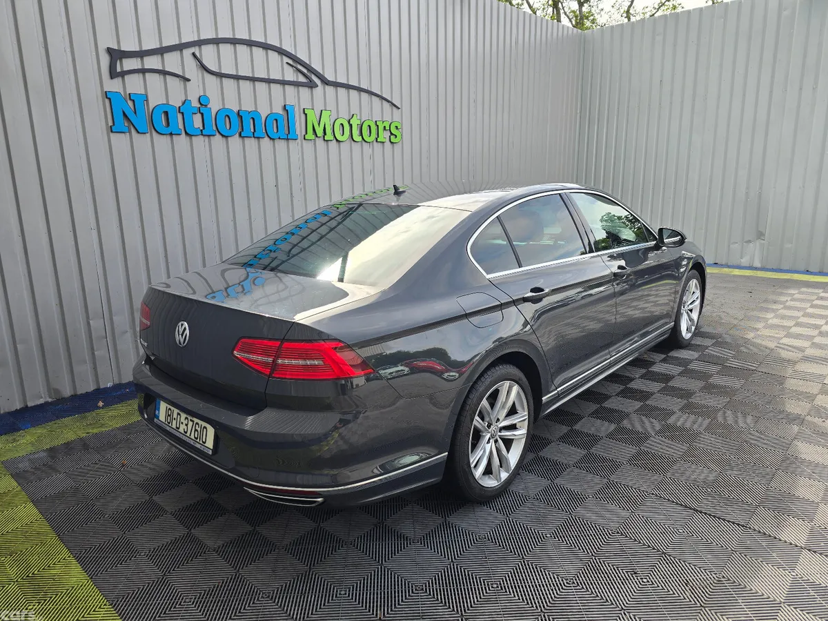 Volkswagen Passat Saloon, Diesel, 2018, Grey