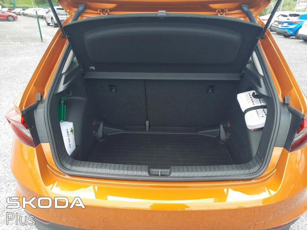 Skoda Fabia Hatchback, Petrol, 2026, Orange