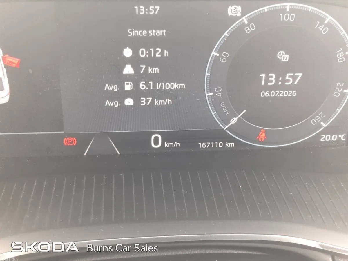 Skoda Octavia Saloon, Diesel, 2023, Grey