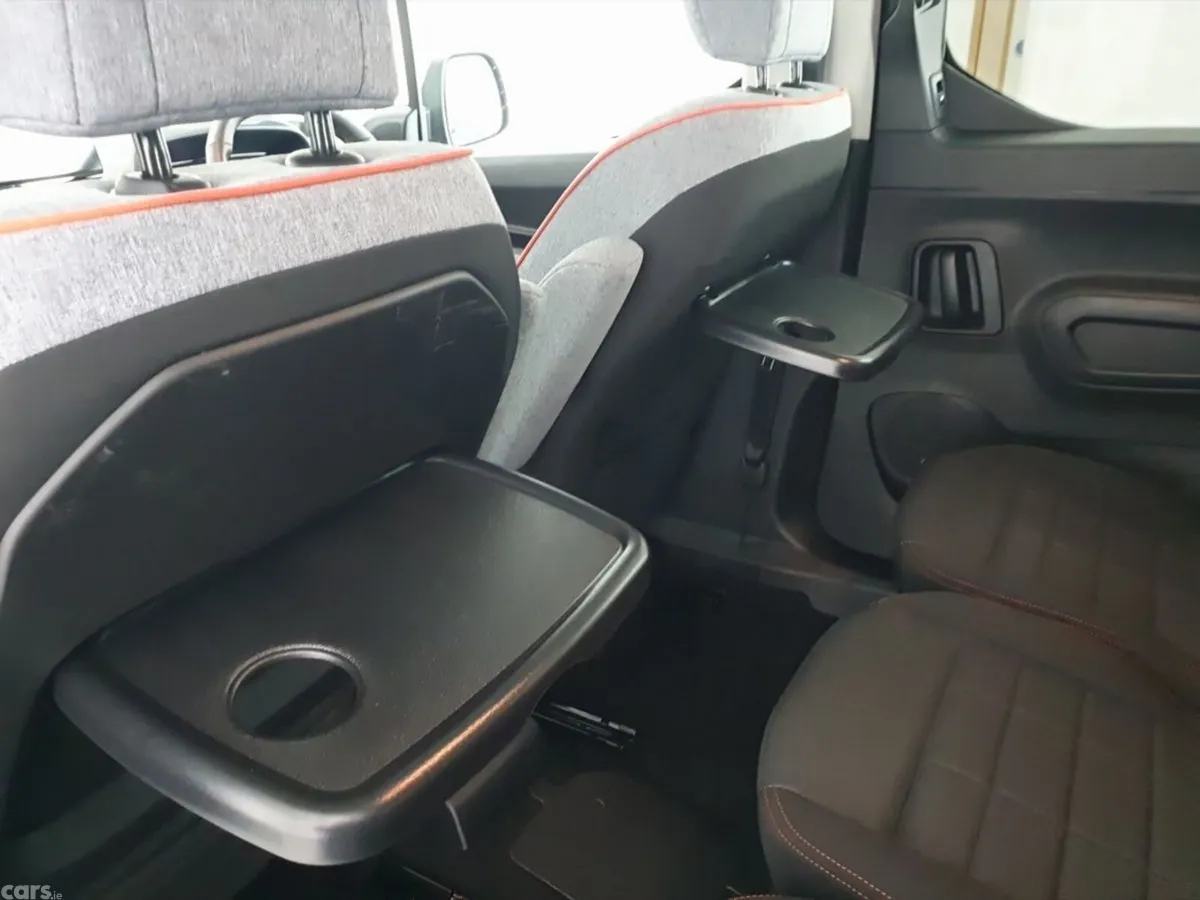 Citroen Berlingo MPV, Electric, 2025, Green