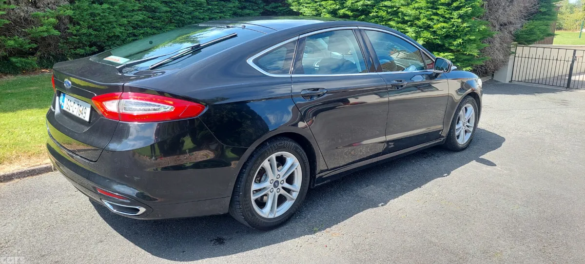 Ford Mondeo Hatchback, Diesel, 2015, Black