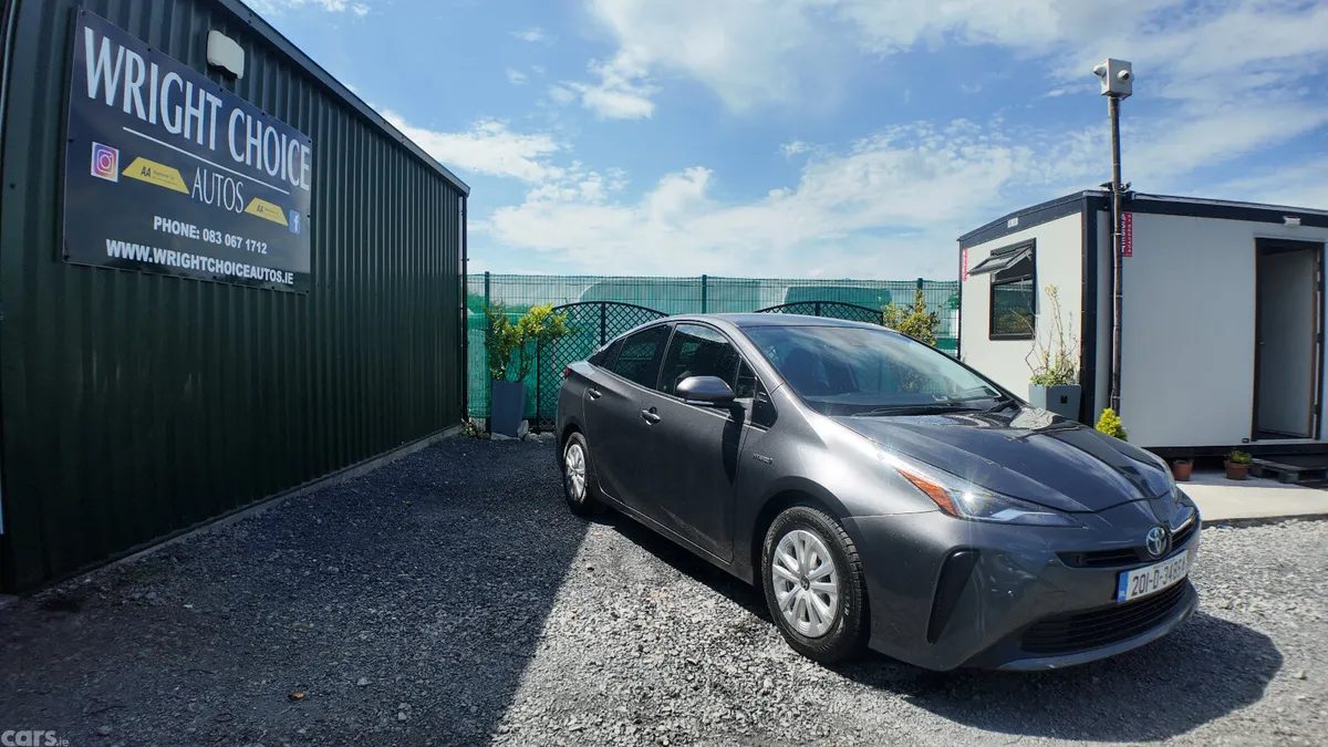 Toyota Prius Hatchback, Petrol Hybrid, 2020, Grey