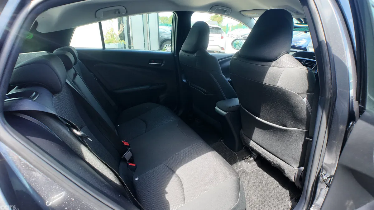 Toyota Prius Hatchback, Petrol Hybrid, 2020, Grey