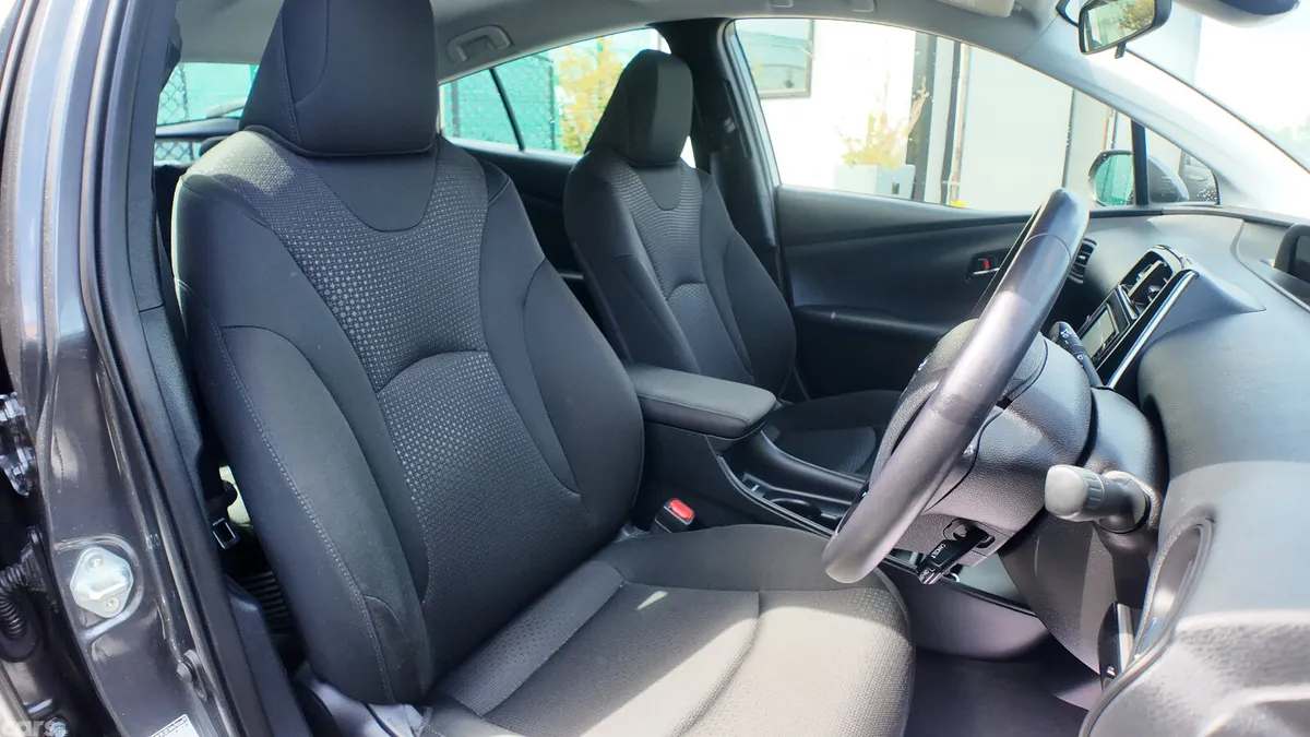 Toyota Prius Hatchback, Petrol Hybrid, 2020, Grey