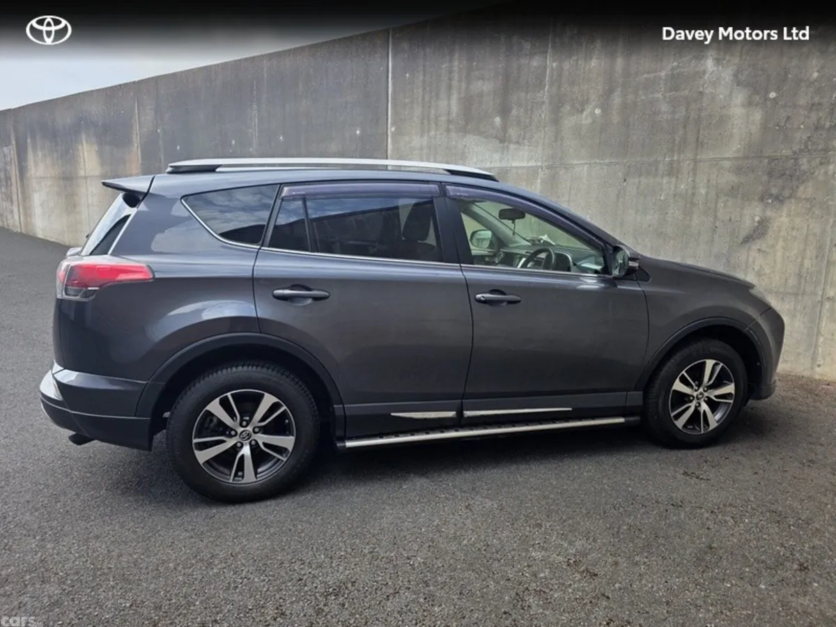 Toyota RAV4 SUV, Diesel, 2017, Grey