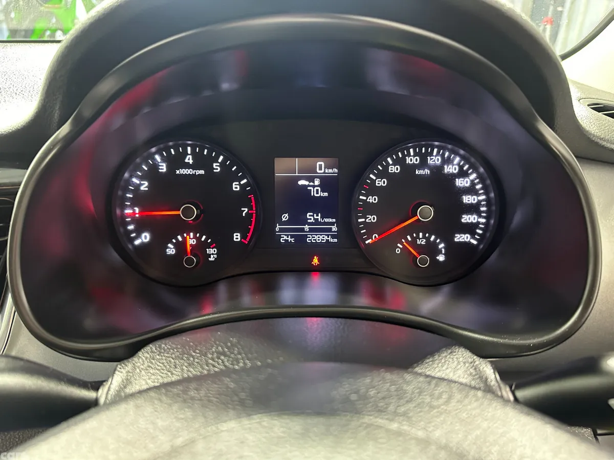 Kia Stonic Estate/Jeep, Petrol, 2023, Blue