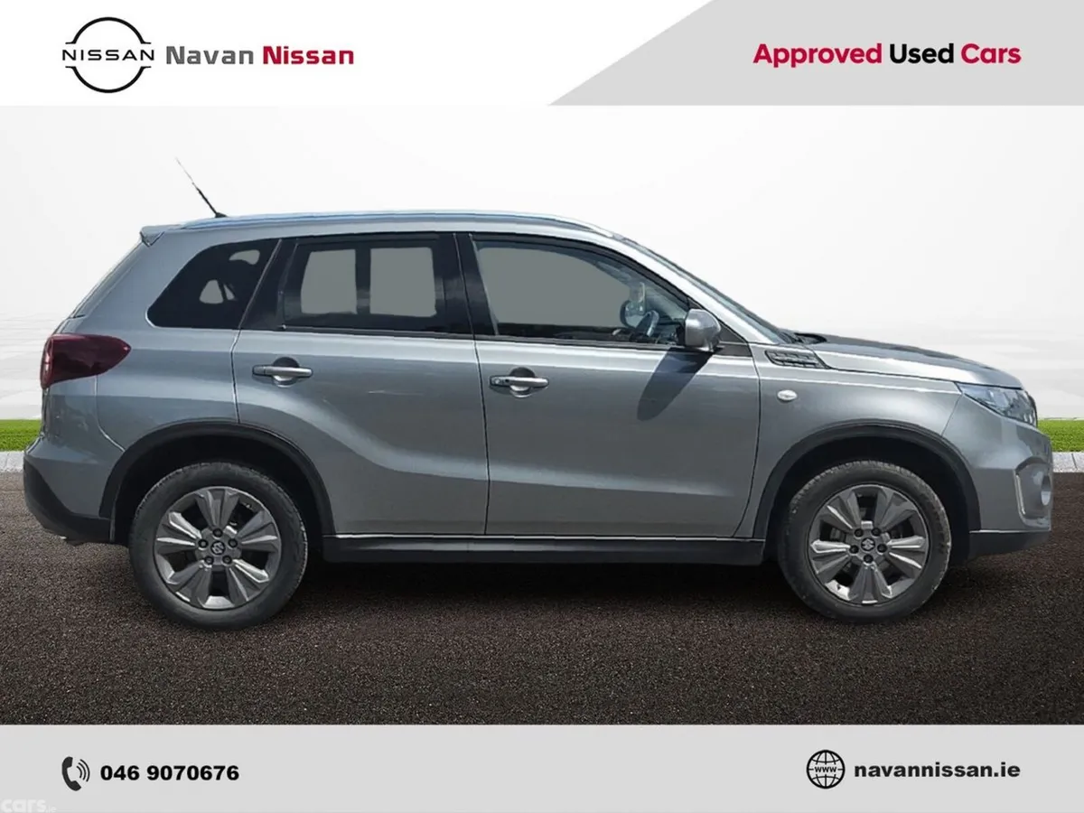Suzuki Vitara SUV, Petrol Hybrid, 2023, Grey